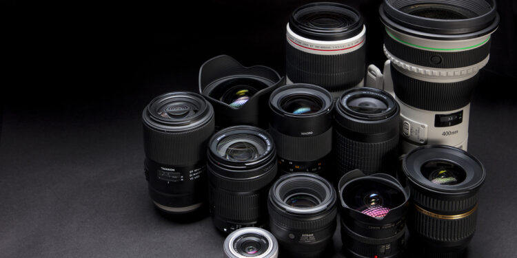Una guida per capire come funzionano gli obiettivi fotografici