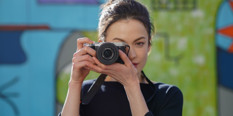 Sony: novità trigemellare