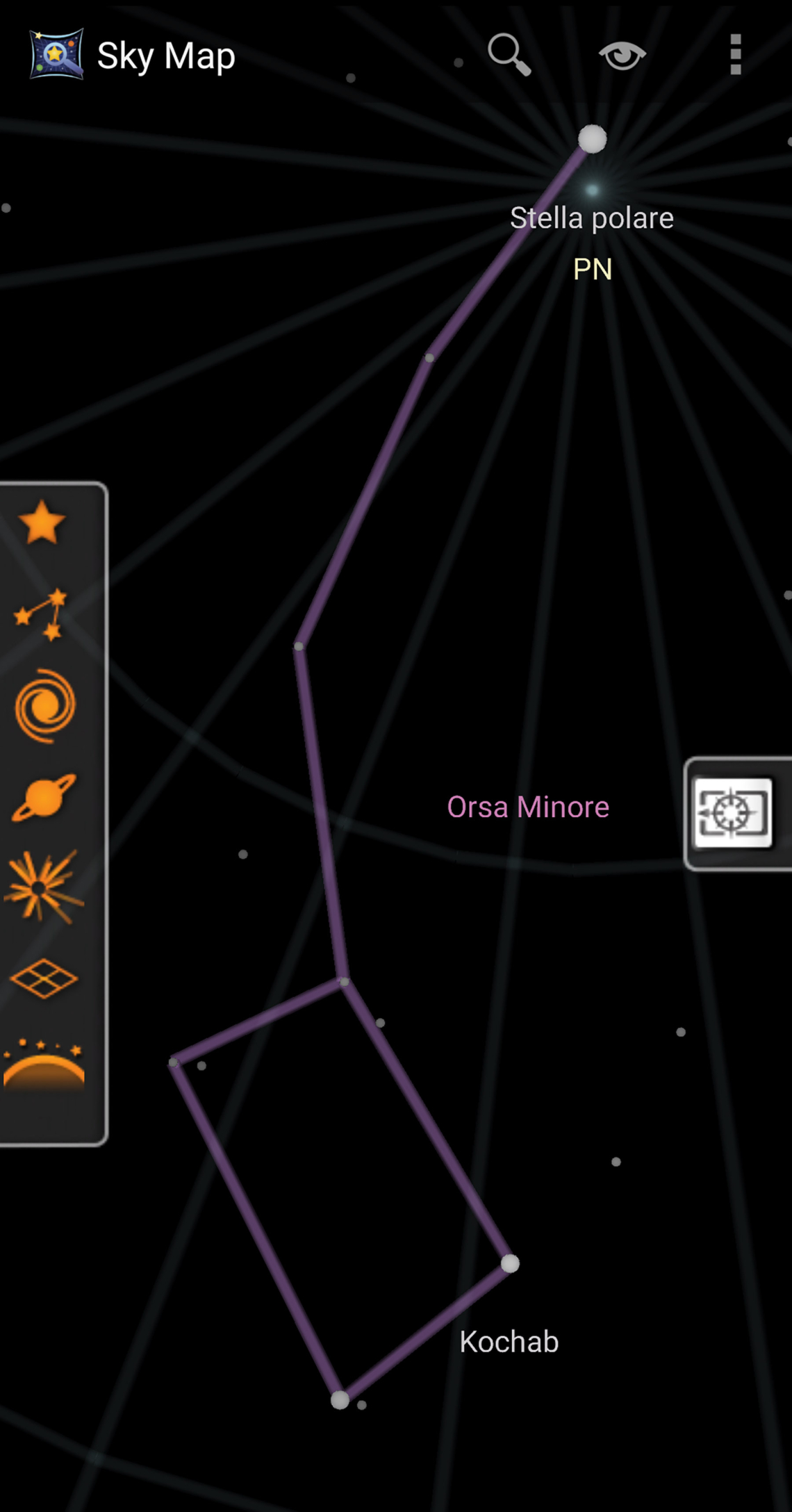 Utilizzo dell'app SkyMap per individuare la stella polare in un cielo notturno