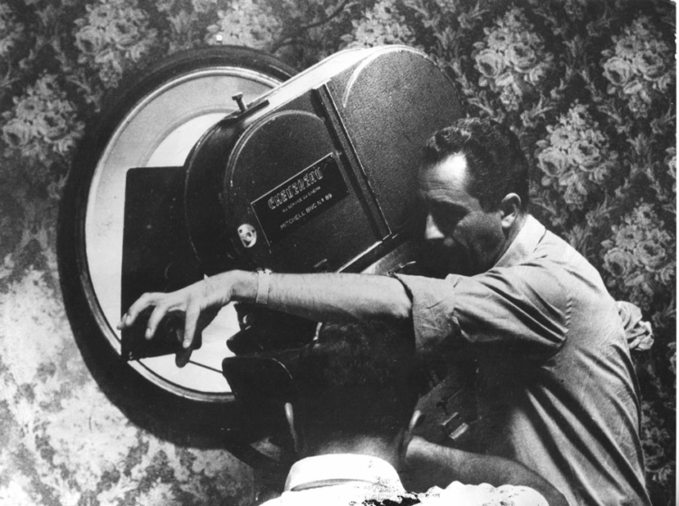 3M cinema, Michelangelo Antonioni, storia di un autore, 1966 di Gianfranco Mingozzi. Fotografo non identificato
