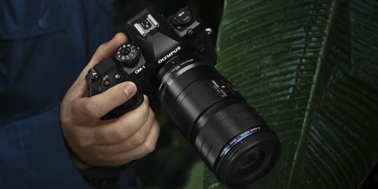 OM System 90mm macro