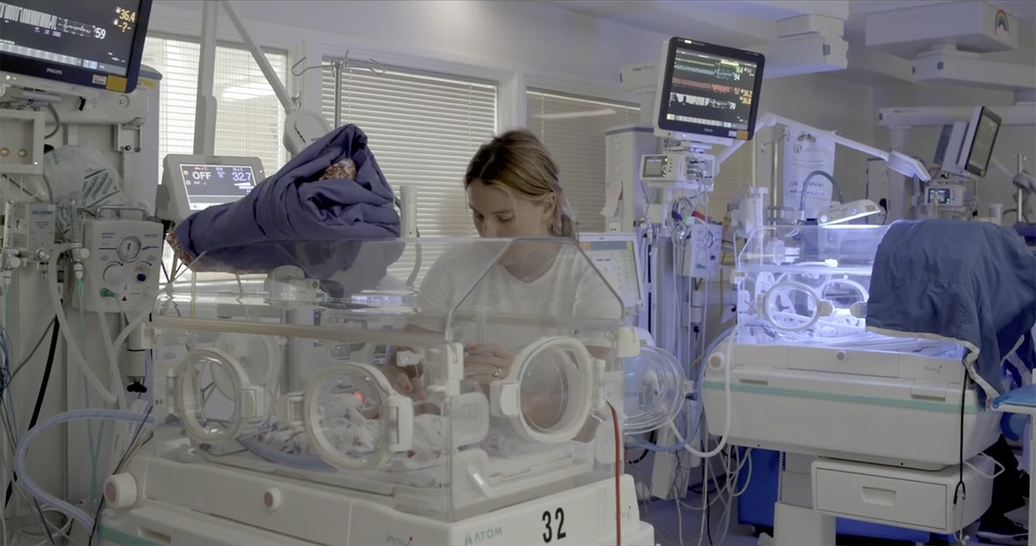 Immagini del reparto neonatale del Bristol Southmead Hospital