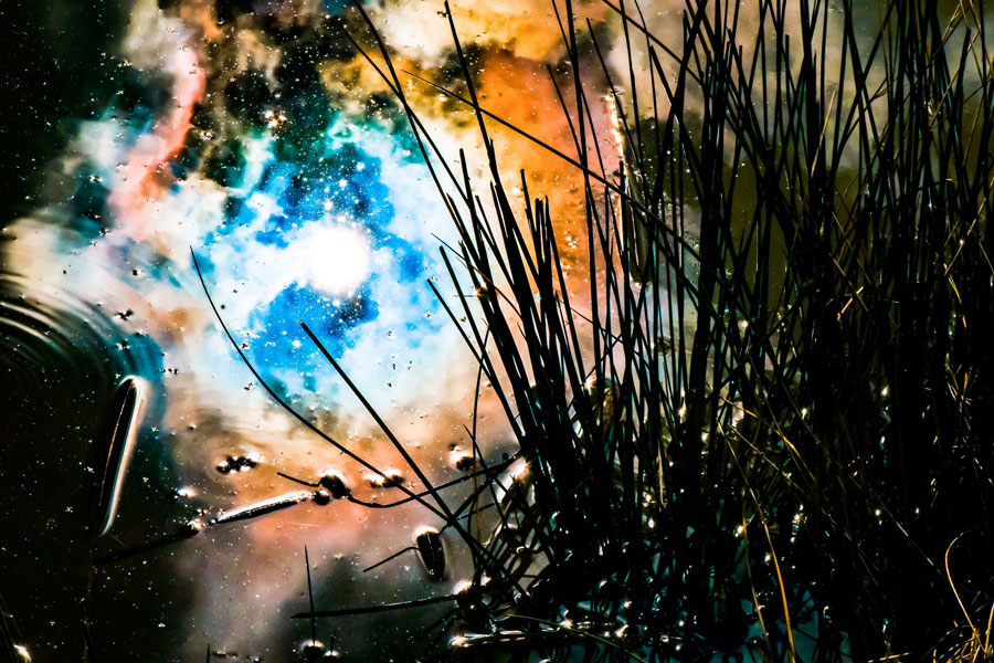 © Teresa Molinaro, Iridescenze creano una nebulosa sul lago
