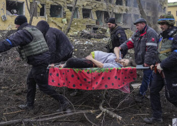 © Evgeniy Maloletka, World Press Photo 2023