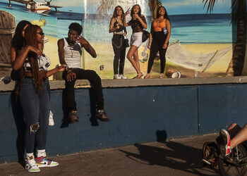 Hollywood Beach Theatre, Hollywood Beach Florida, 2021 © Stella Johnson