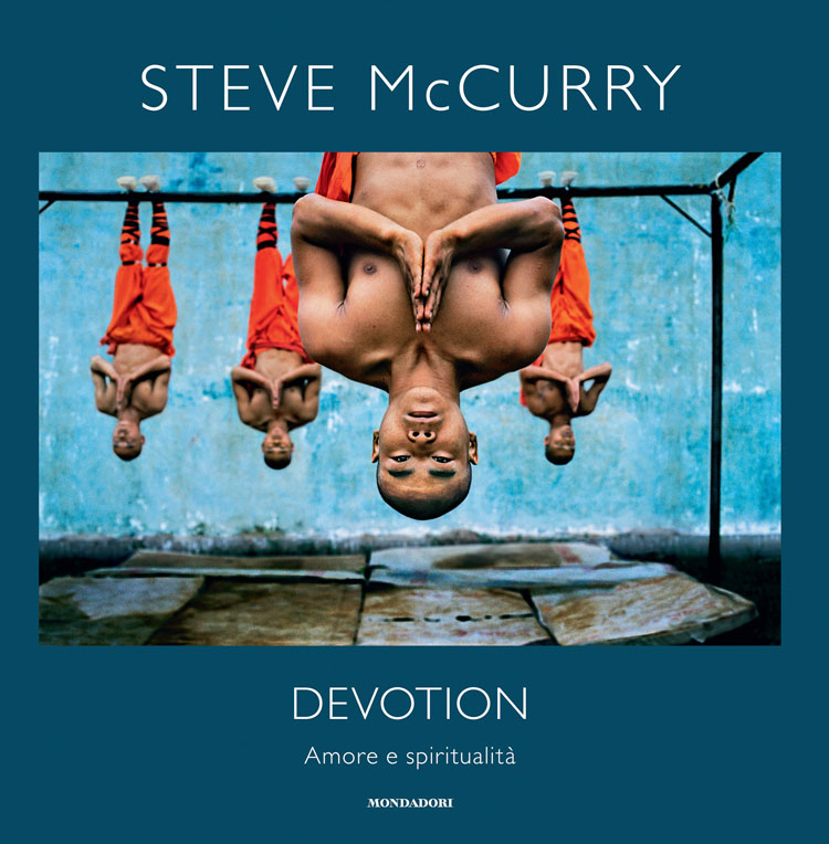 Steve McCurry, Devotion, copertina