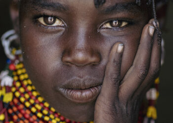 Mauro De Bettio, 40 Seasons of Humanity