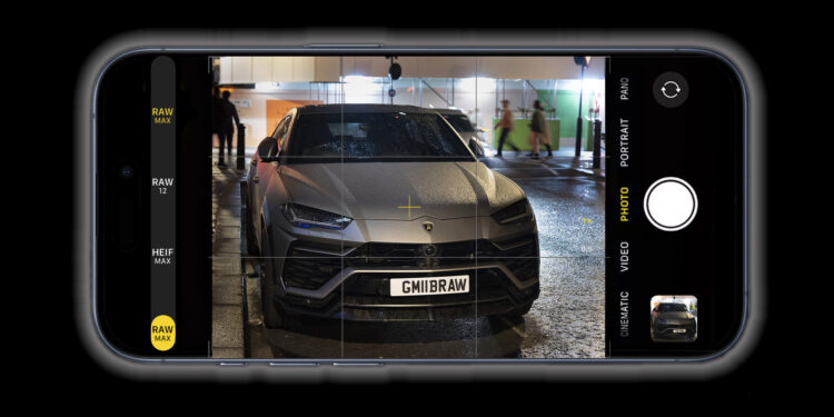 iphone con immagine lamborghini