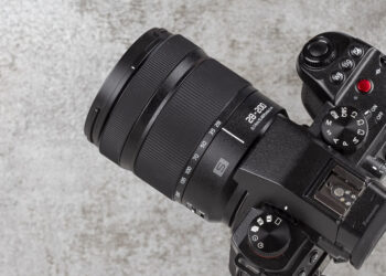 Lumix S 28-200mm vista dall'alto su Lumix S5II