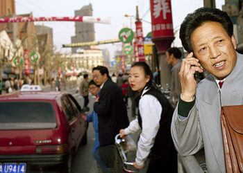 Martin Parr e Marc Riboud. CHINA – Dalla rivoluzione culturale alla superpotenza globale mostra fotografica Forte di Bard