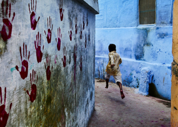 Steve McCurry mostra fotografica Uplands&Icons Biella