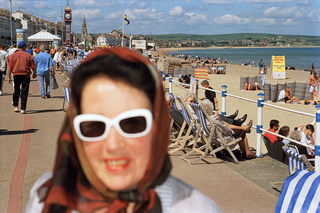 Weymouth, Regno Unito, 2000. Da ‘Think of England’. © Martin Parr/Magnum Photos