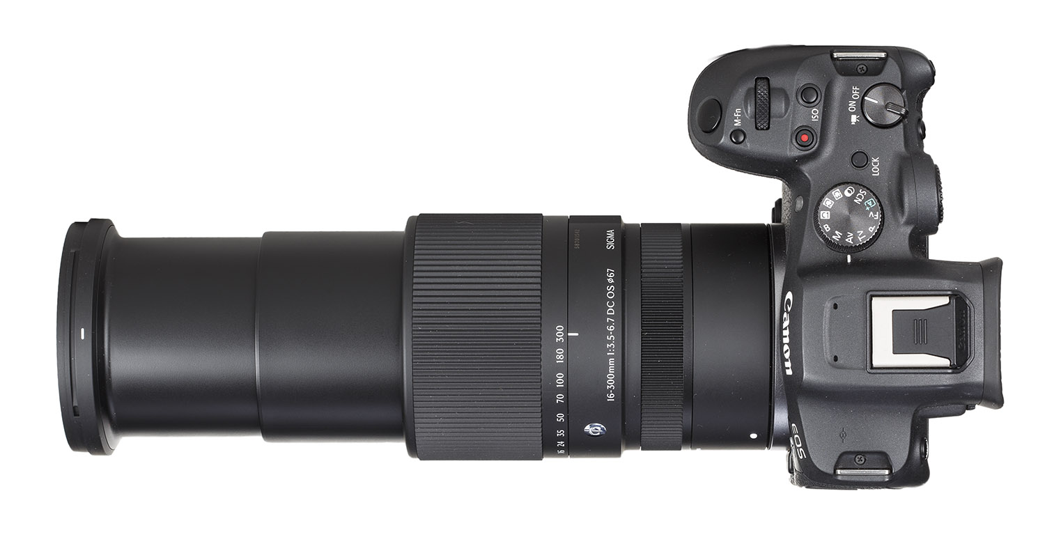 test sigma 16-300mm DC OS azimut 300mm