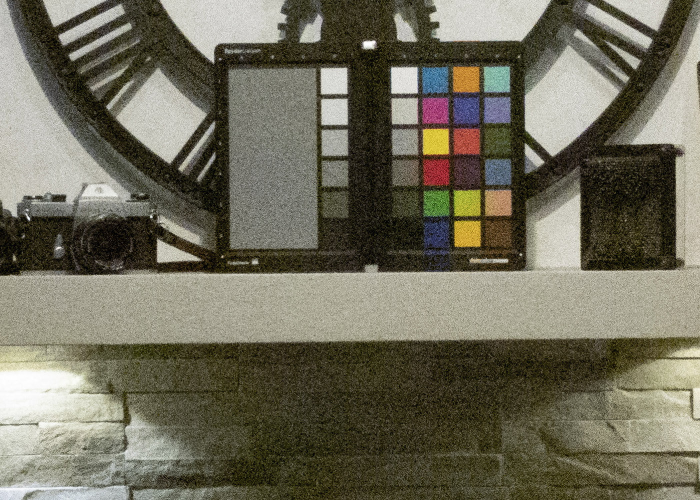 3200 ISO RAW
