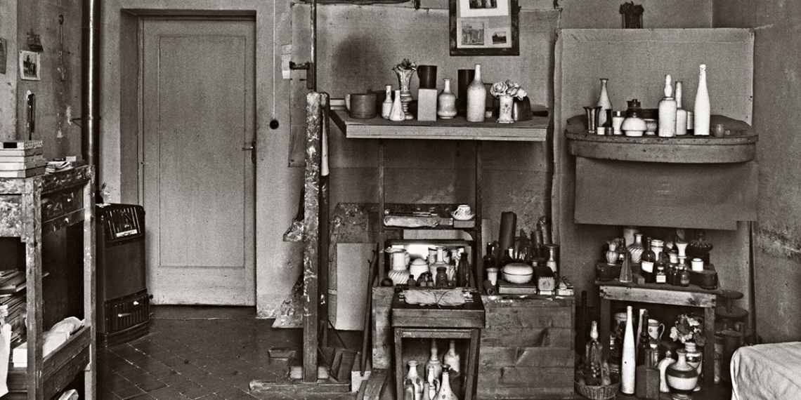 Gianni Berengo Gardin fotografa lo studio di Giorgio Morandi mostra fotografica Perugia
