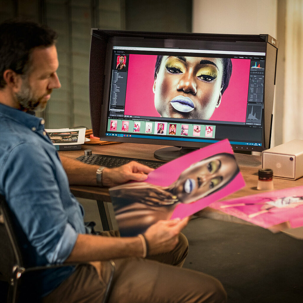 L'EIZO CG2400S offre il contrasto più elevato tra i monitor della stessa serie.