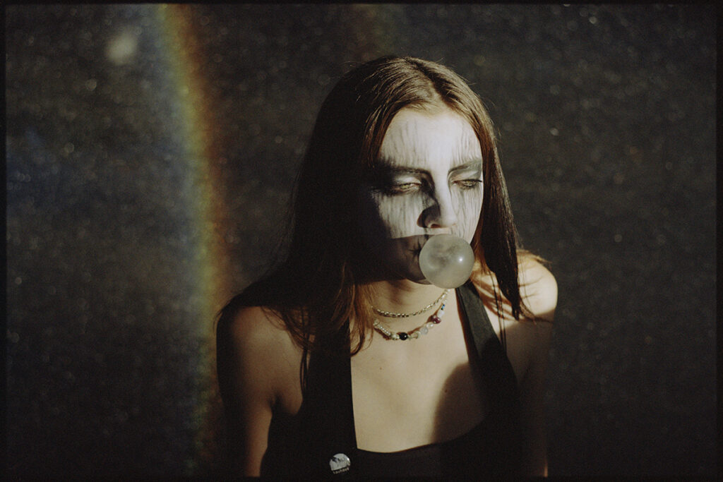 Shadow of a Teenage Daydream. ©Sara Messinger