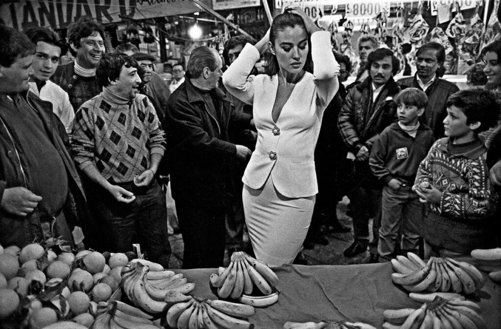 Monica Bellucci, Palermo, 1991. © Ferdinando Scianna