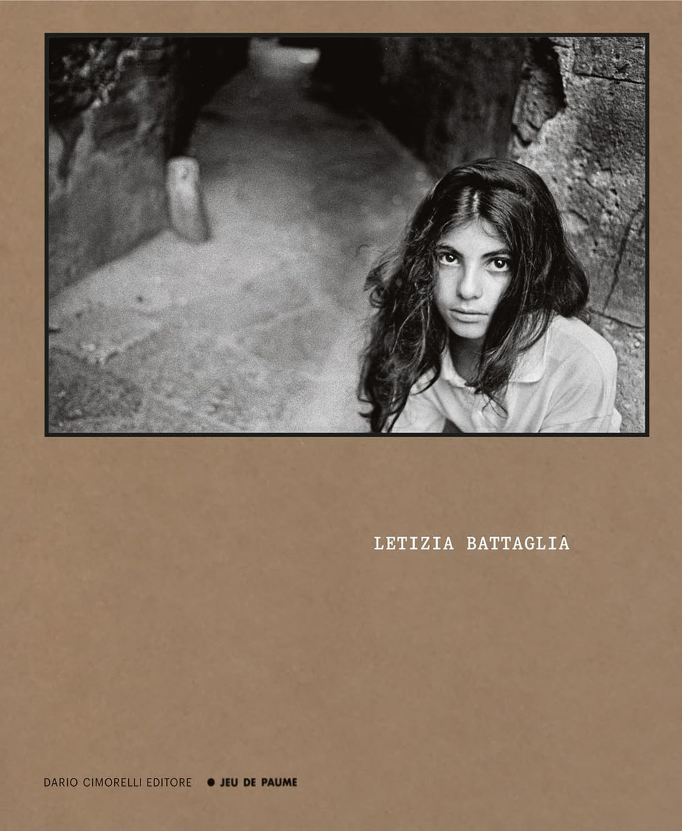 Copertina catalogo Letizia Battaglia Dario Cimorelli Editore