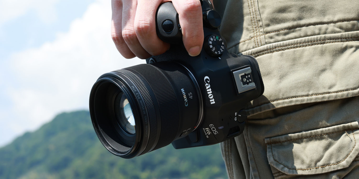 Evid RF 45mm_Lifestyle_R63A0278