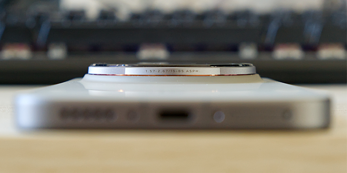 Vivo X300 Pro - Vario Apo Sonnar e 1.57-2.67/15-85 ASPH.