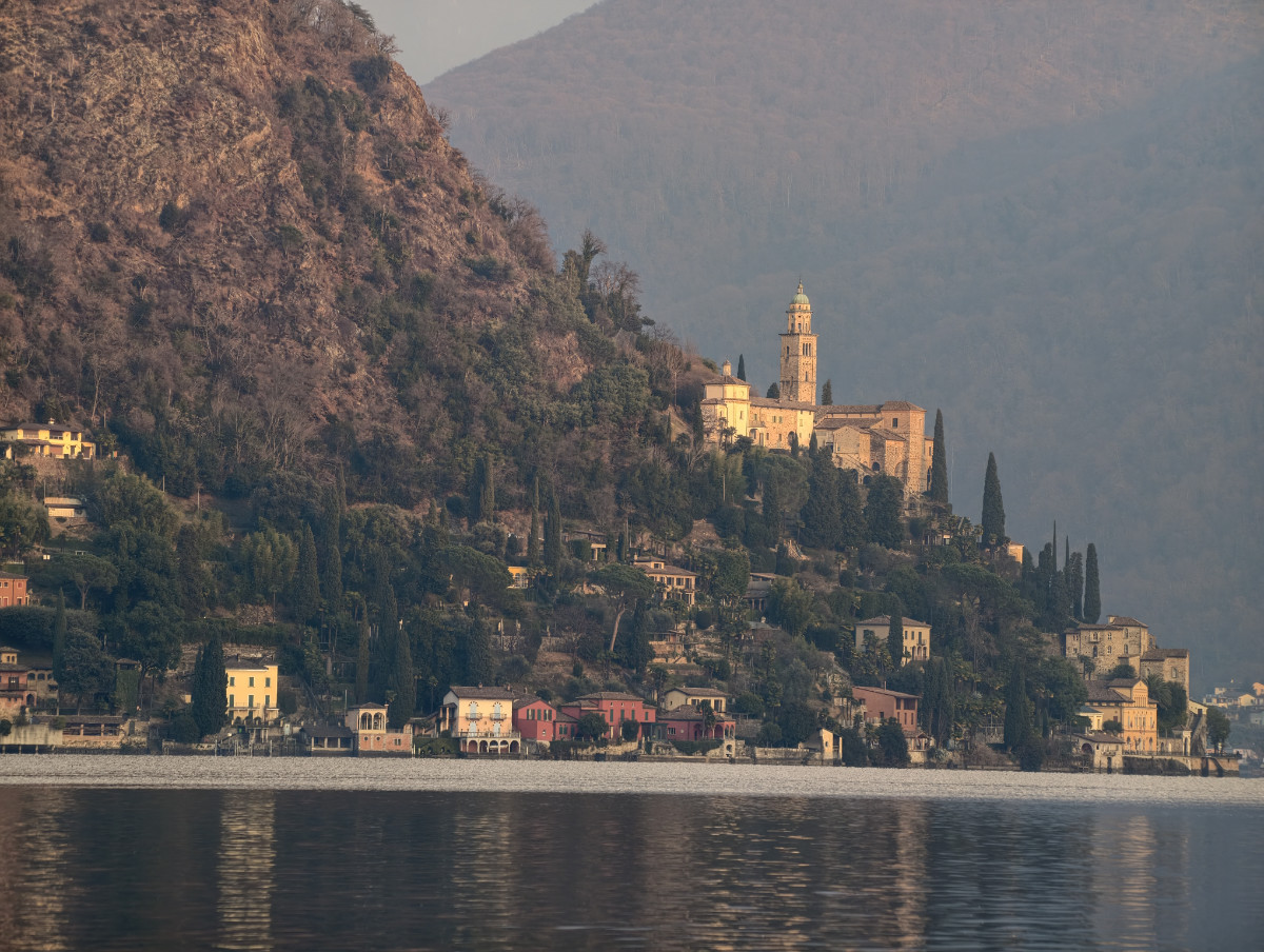 Foto scattata con teleconverter ottico alla focale di circa 200mm alla risoluzione di 12,5 megapixel. Immagine ridimensionata.