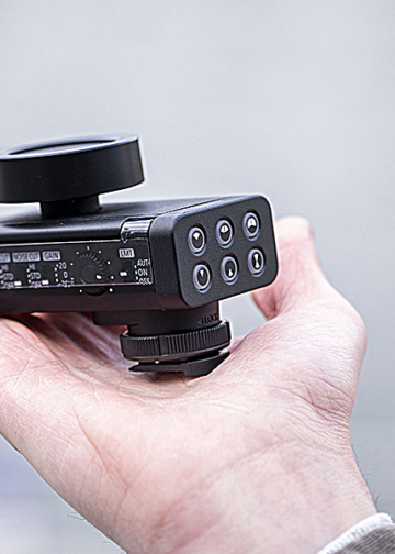 Audio professionale in soli 100 grammi: ecco lo shotgun Lumix DMS1