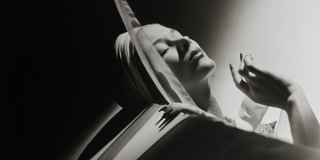 Horst P. Horst mostra La Geometria della Grazia Venezia