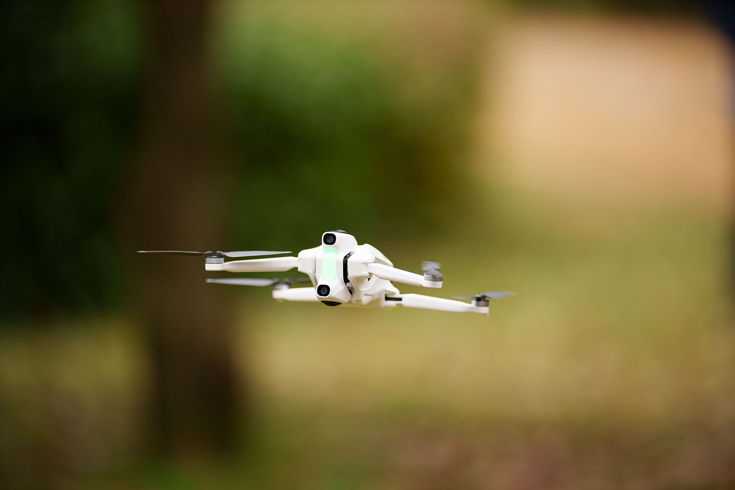 test laowa 200mm f2_19