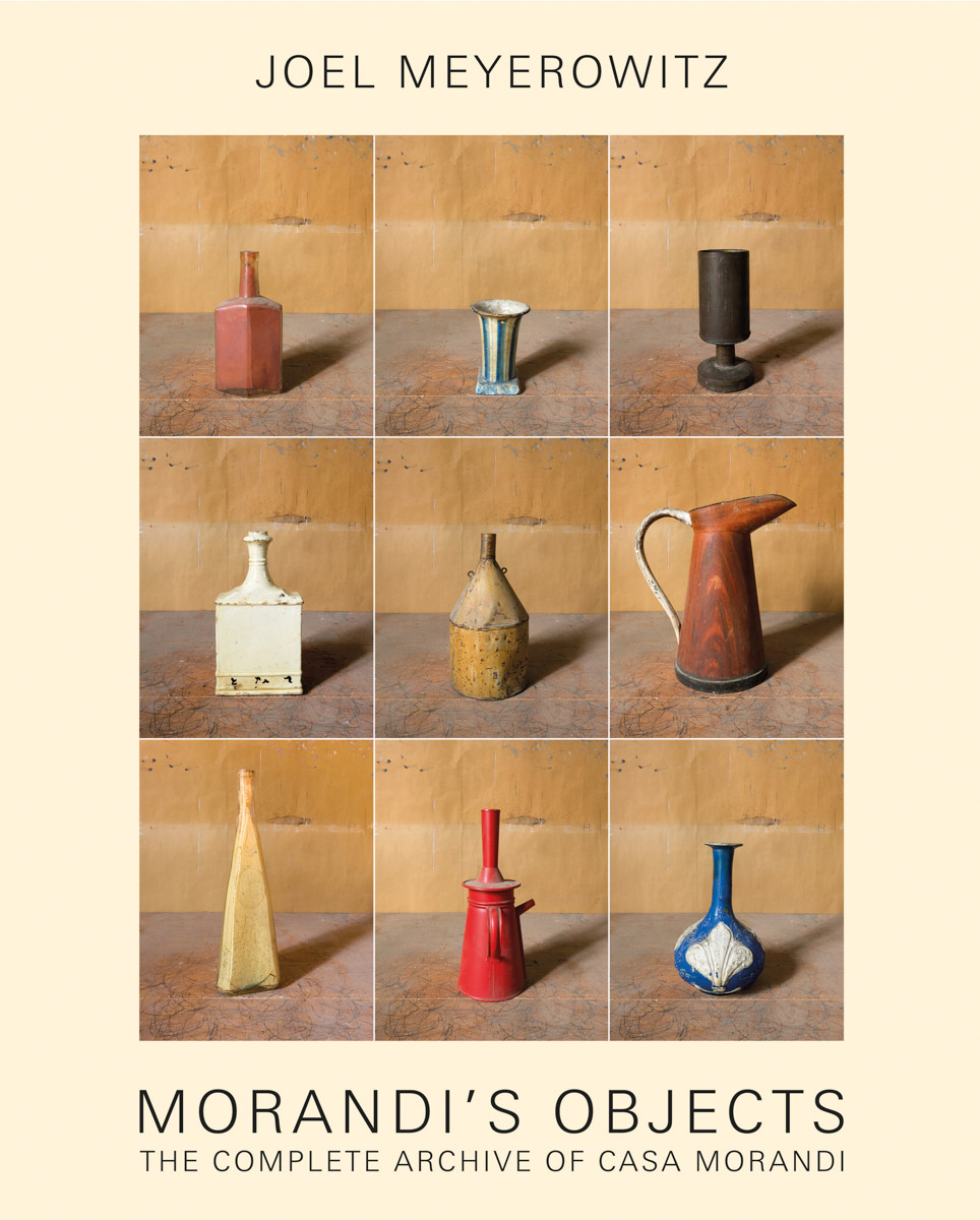 Copertina libro Joel Meyerowitz, Morandi’s Objects, The Complete Archive of Casa Morandi