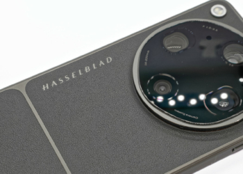 La collaborazione tra Oppo e Hasselblad continua e con il nuovo Find X9 Ultra getta lo sguardo ancora più lontano.