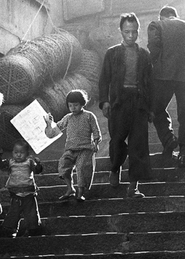 Fan Ho. Il maestro della fotografia di Hong Kong mostra fotografica Torino