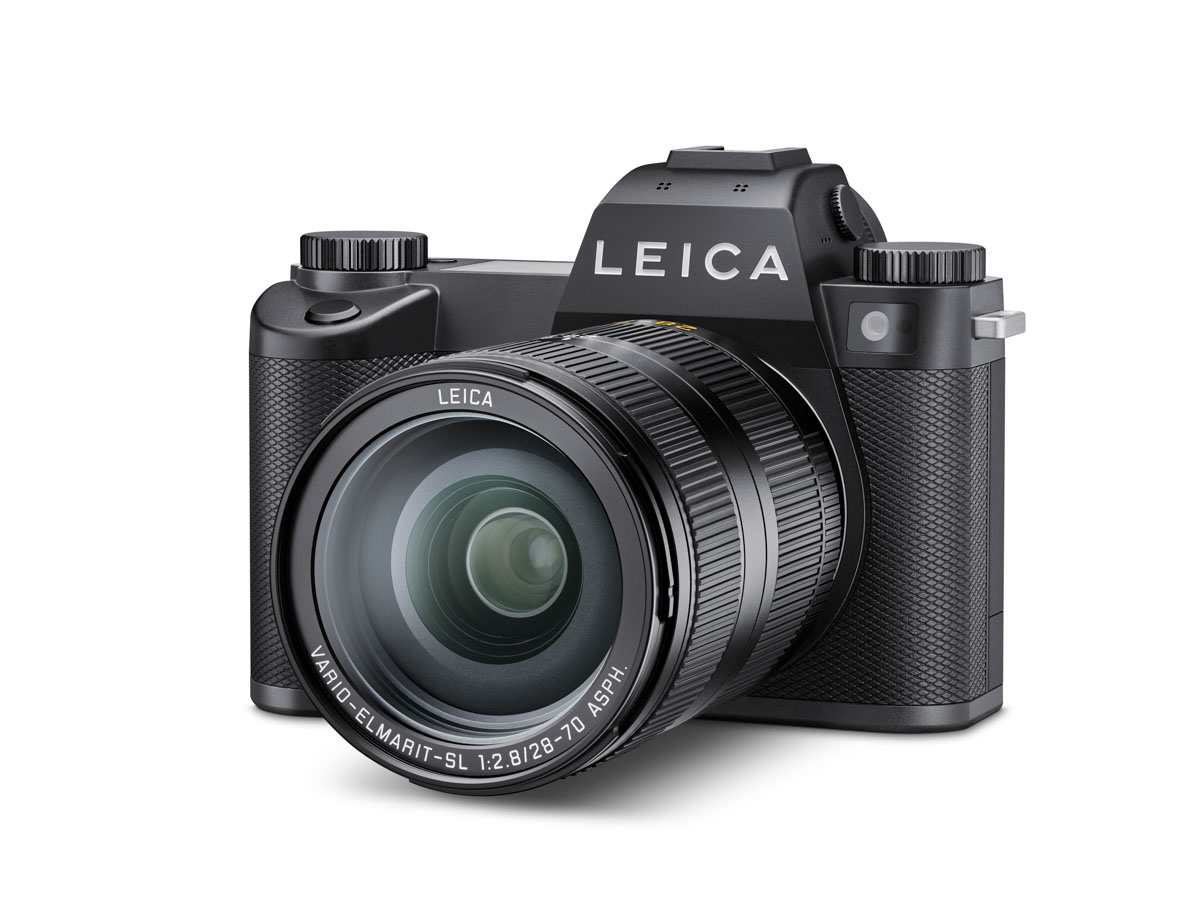 Leica SL3-P_Lab_Test_Leiuca SL3-P_Lab_Test_leisl3p_front_slanted