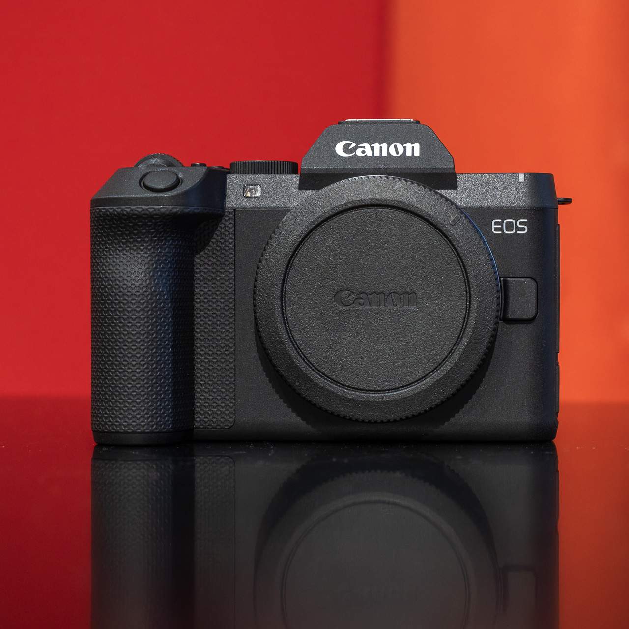 canon-eos-r8-mark-ii-contatto-6